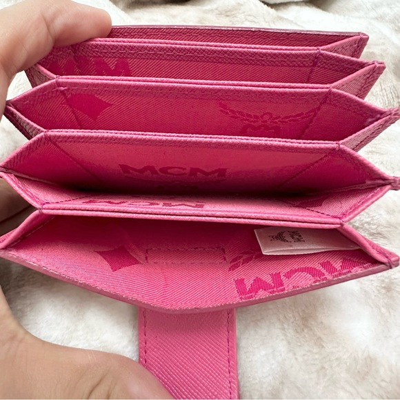 SOLD - Picture 6 of 8